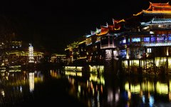 怎么做好古建筑的楼体亮化工程呢?